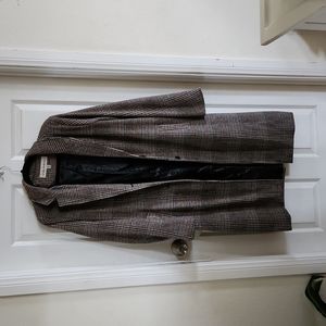 Long patterned trench coat